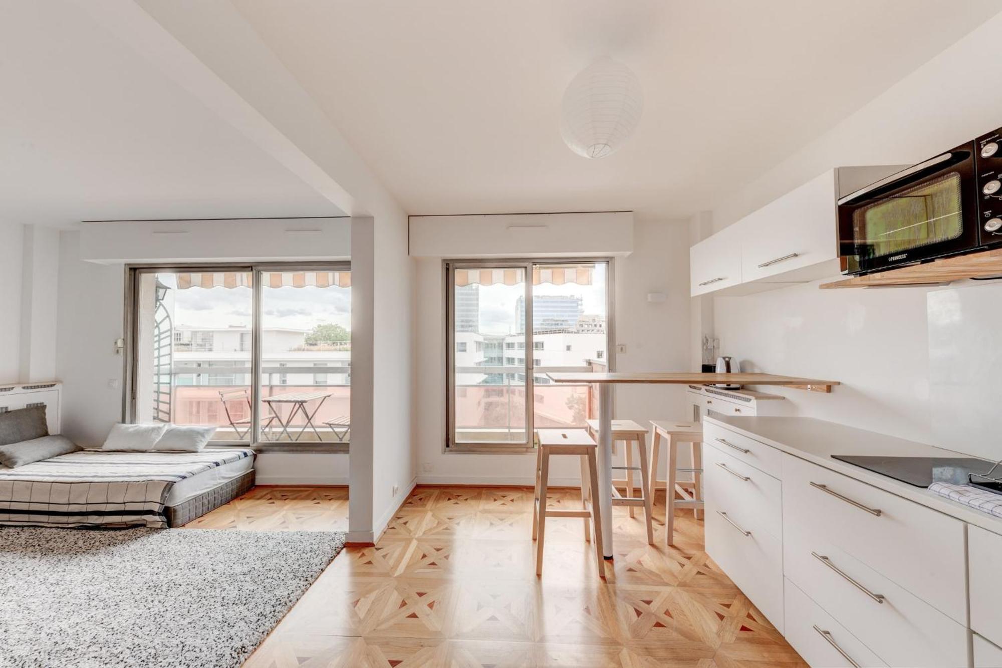 Grand appartement lumineux proche métro et Défense Courbevoie Extérieur photo